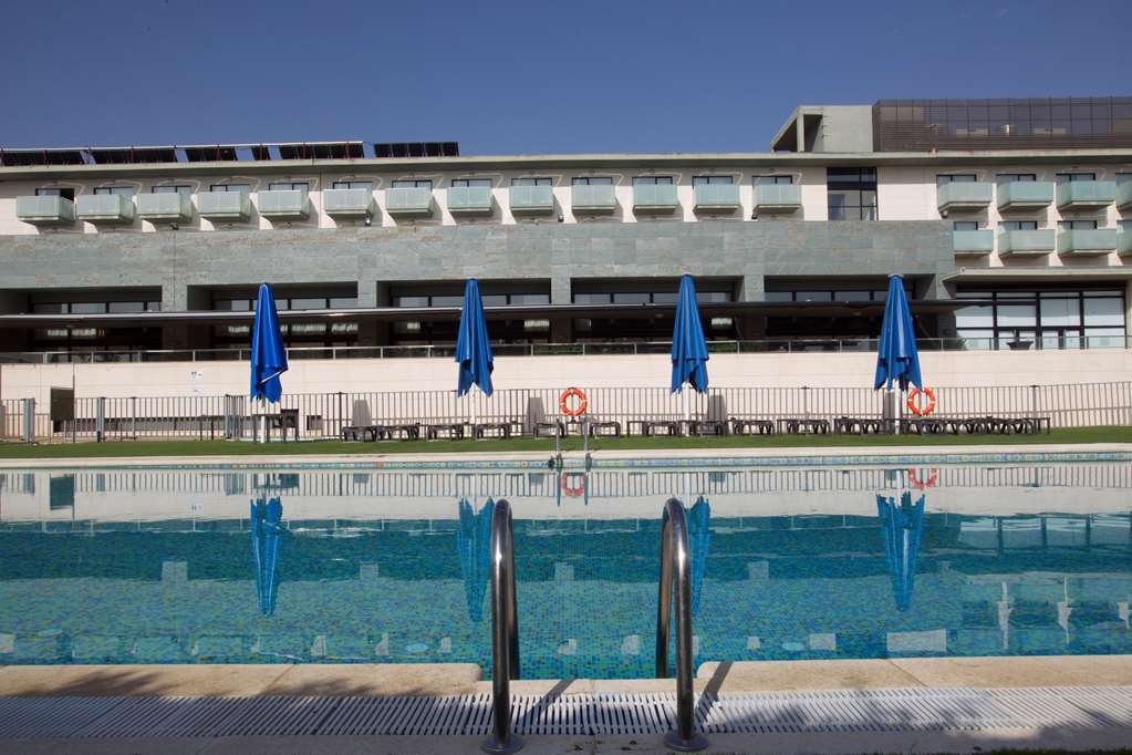 Occidental Aranjuez Hotell Exteriör bild