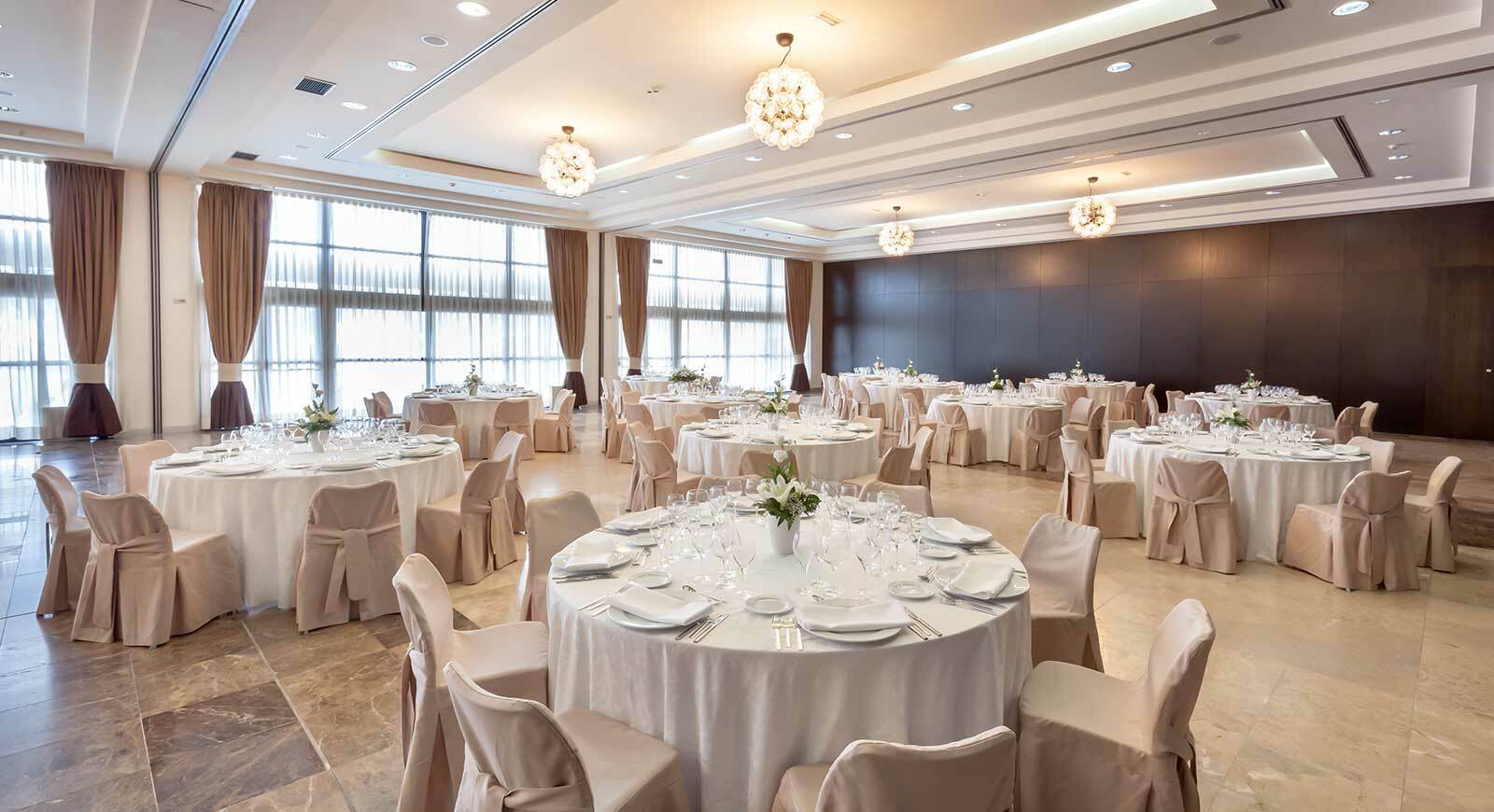Occidental Aranjuez Hotell Exteriör bild